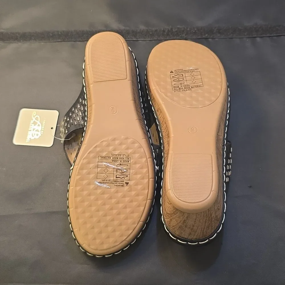 BRAND NEW COMFORT BY ALEXIX BENDEL JEWEL DESIGN THONG WEDGE WOMENS SANDAL